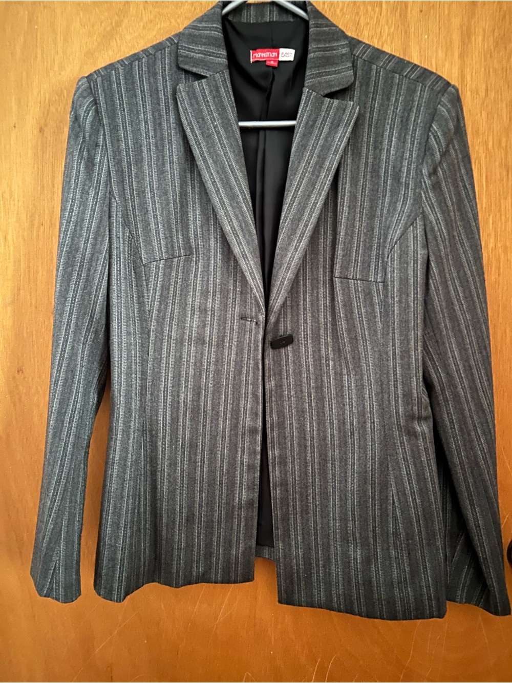 Peruvian Connection womans Charcoal Gray Pinstripe Sport Coat